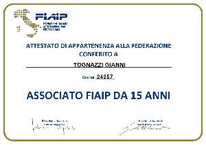 Attesto SPECIALE di appartenenza all'associazione F.I.A.P. per 10 anni (dal 2010 al 2019)